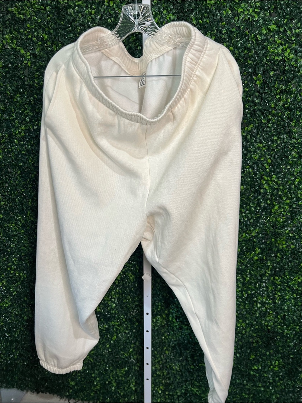Victoria's Secret Cream Women's Sweatpants